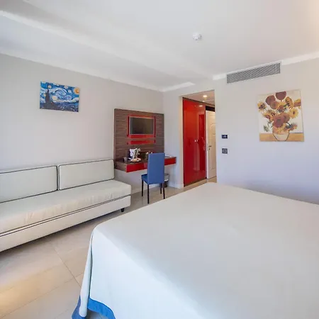 Victoria Palace 4* Чефалу