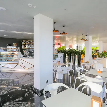 Отель Victoria Palace 4*