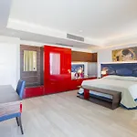 Готель Victoria Palace 4*