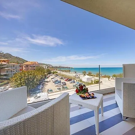 Victoria Palace Ξενοδοχείο 4*