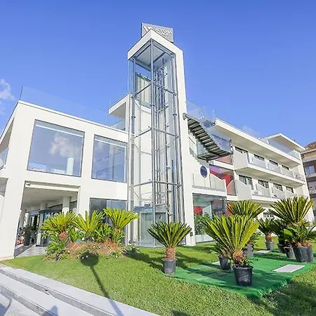 Victoria Palace Ξενοδοχείο 4*
