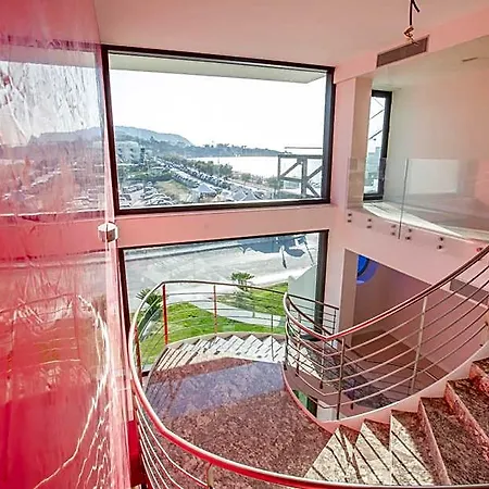 Victoria Palace Hotel 4*