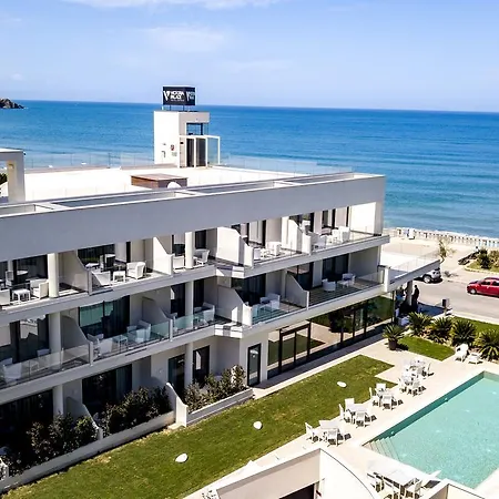 Hotel Victoria Palace 4*