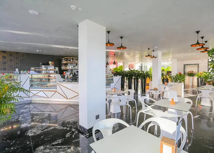 Hotel Victoria Palace 4*