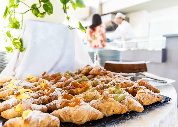 Victoria Palace Hotel 4*