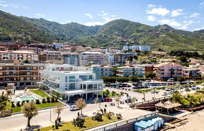 Victoria Palace 4* Cefalù